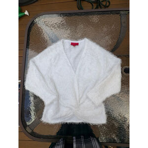 White fuzzy sweater v-neck by Jennifer Lopez size S